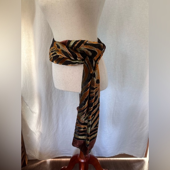 Velvet Scarf with Silk and Viscose black with bright Red Orange Detailing - Picture 3 of 10